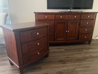 Bedroom dresser and nightstand