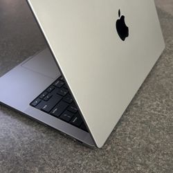MacBook Pro 14” M1 - 16gb - 500gb Storage 