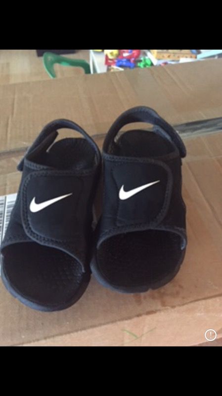Nike sandal