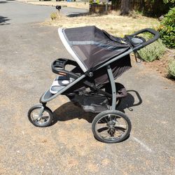 Like New Graco Fastaction Folding Jogger Stroller