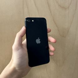 Apple iPhone SE 3 64GB Unlocked