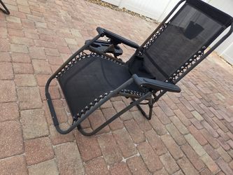 2 Zero Gravity Lounge Chairs with Cup Holders