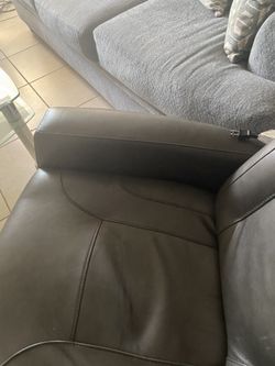 Ruperto Dark Gray Leather Power recliner for Sale in Hollywood FL