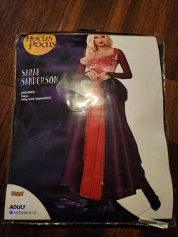 Sarah Sanderson costume with wig