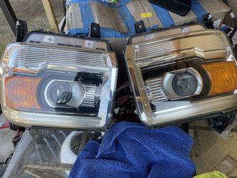 2015 GMC Sierra Sle Headlights
