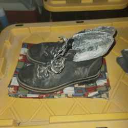 Fur Top Boots Size 10