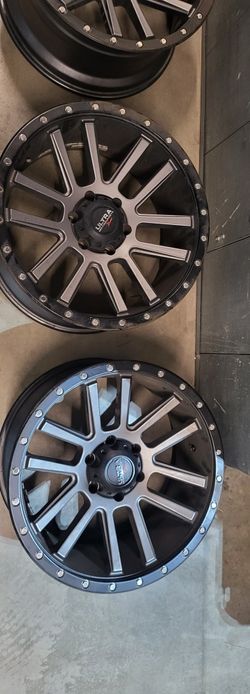 Toyota Or Chevy Ultra Rims 6x5.5 Lug Pattern