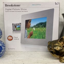 Brooks tone Digital Frame