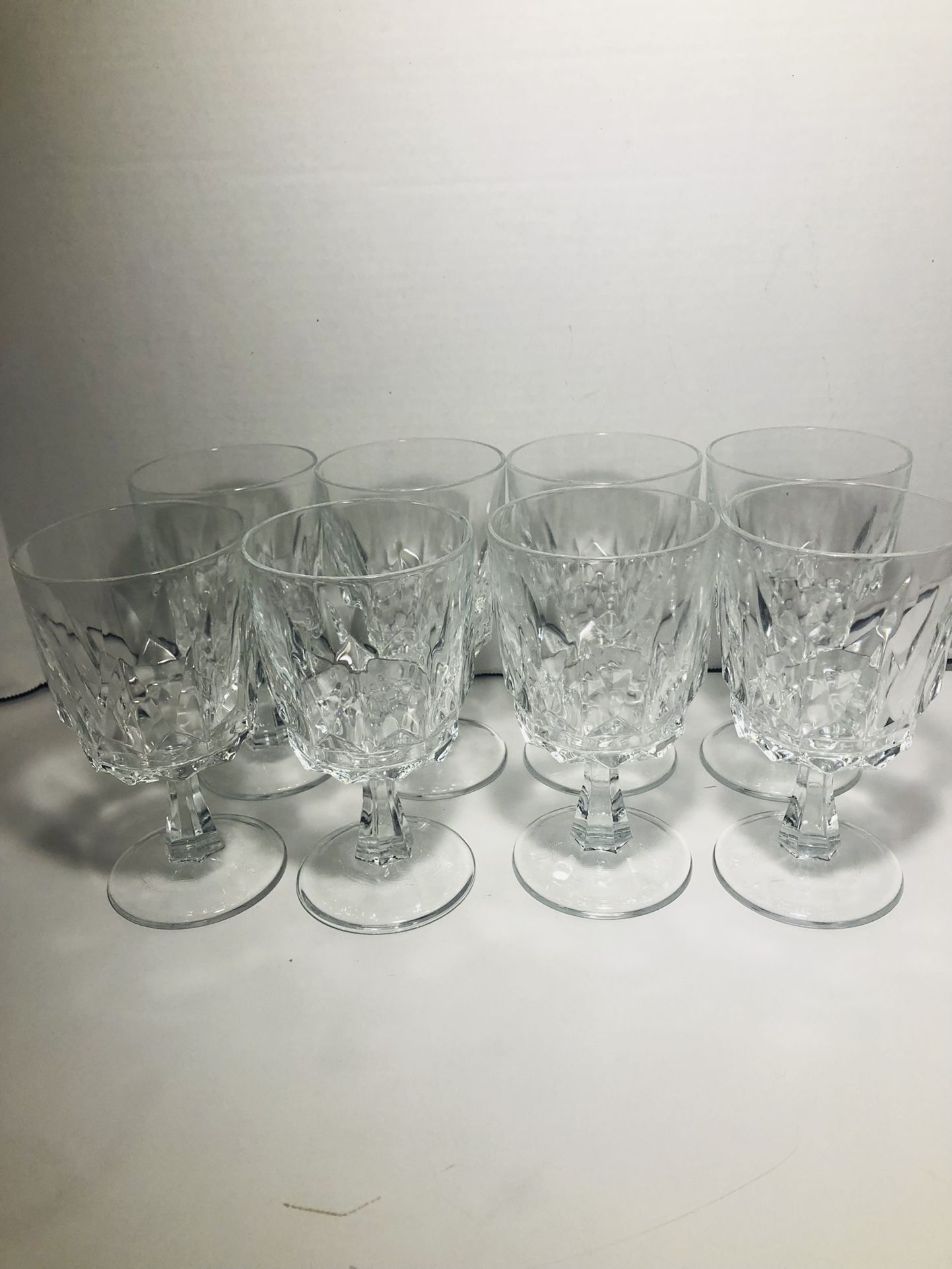 Arcoroc France Wine Glass / Goblets Set Of 8