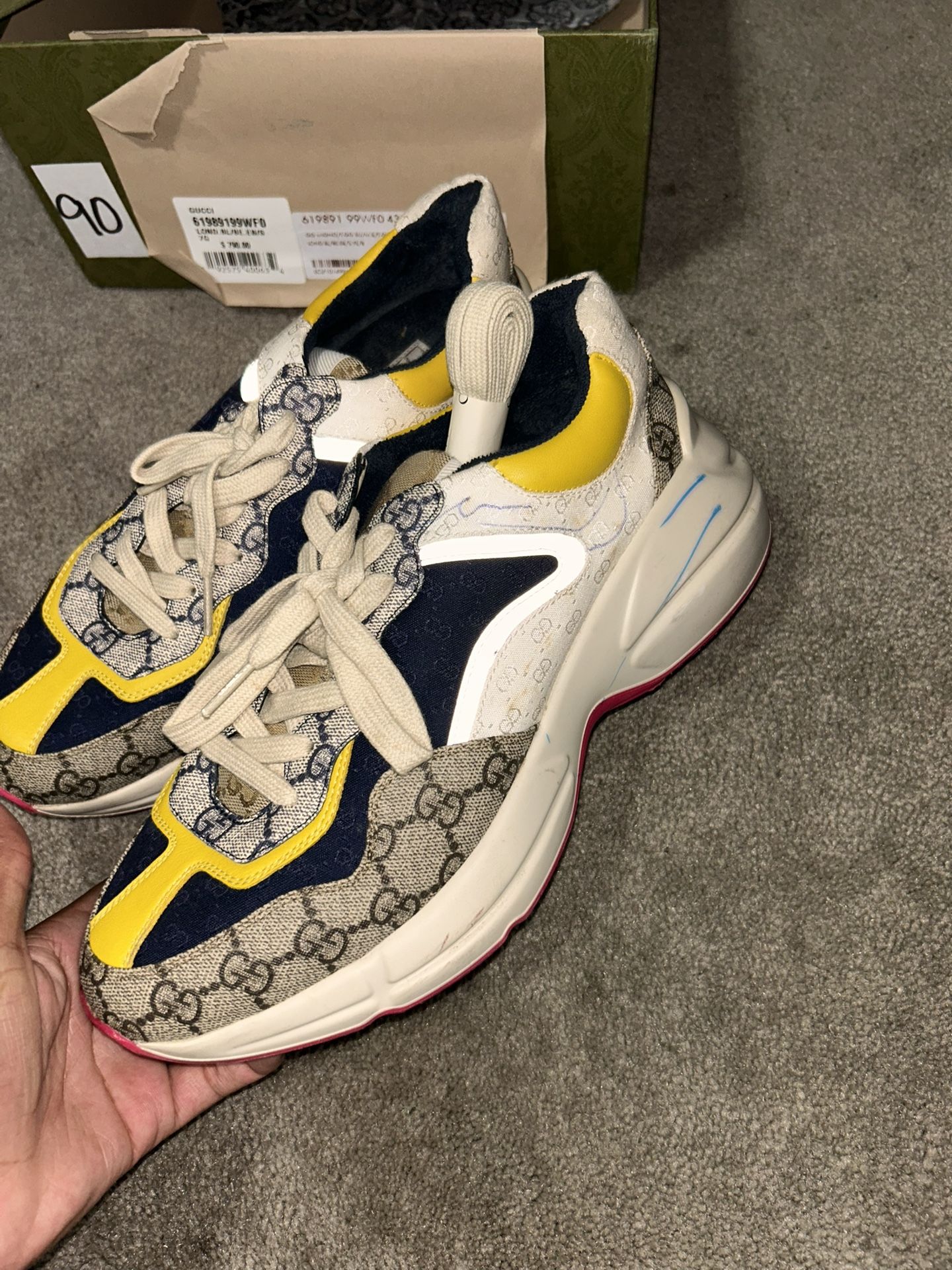 Men Gucci shoes