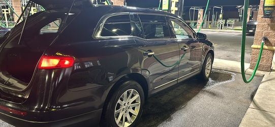 2019 Lincoln MKT