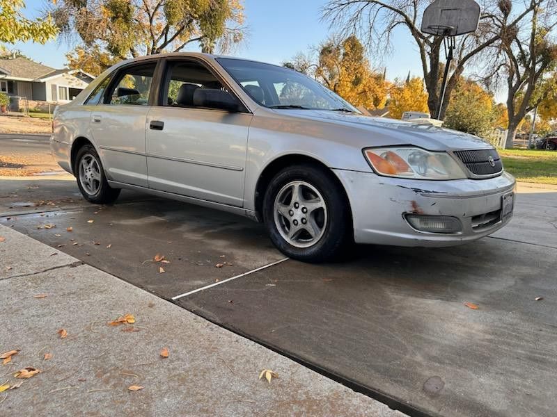 2000 Toyota Avalon