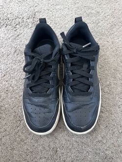 Boys Nike