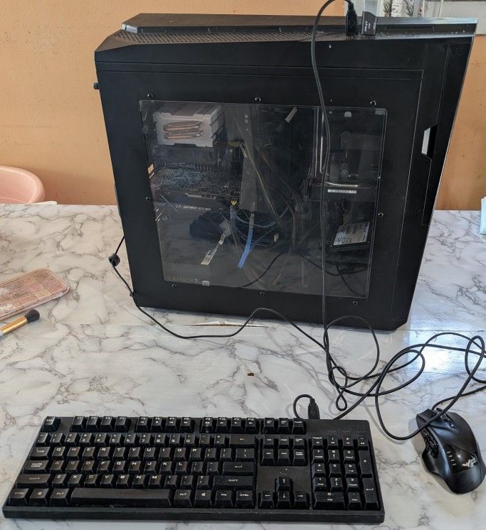 Beginner PC Bundle AMD FX 4300 Quad-Core 80 GHz -8GB RAM - EVGA GeForce GTX 1060 6GB - 430W