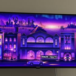 TV 32” 1 Year Old With Stand