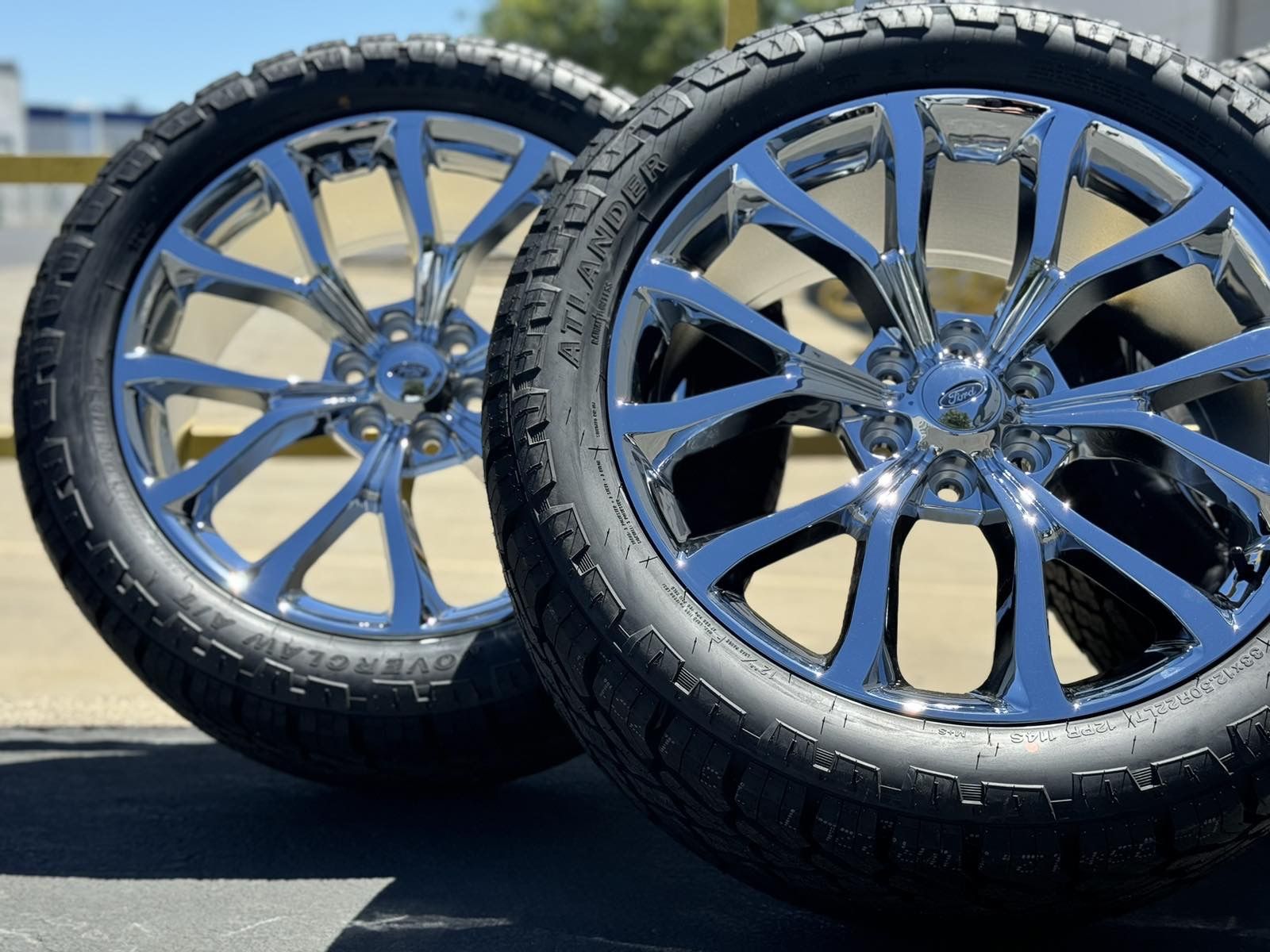 22" NEW Wheels Rims Tires Ford F-150 Expedition F150 Lincoln Navigator 285/45R22 Black Chrome Silver