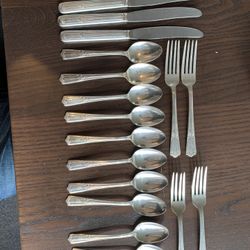 Lenox Silverplate Wallace Antique Spoons, Forks and knives 