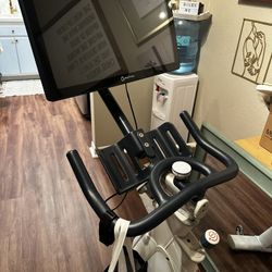 MyXFitness Spin Bike