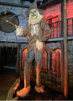 12' Scarecrow Halloween Decoration