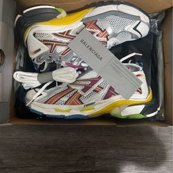 Balenciaga Runners Multicolered EUR43