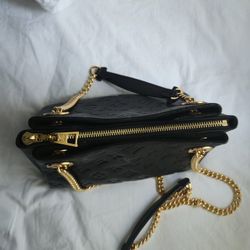 Leather Small Chain Bag 