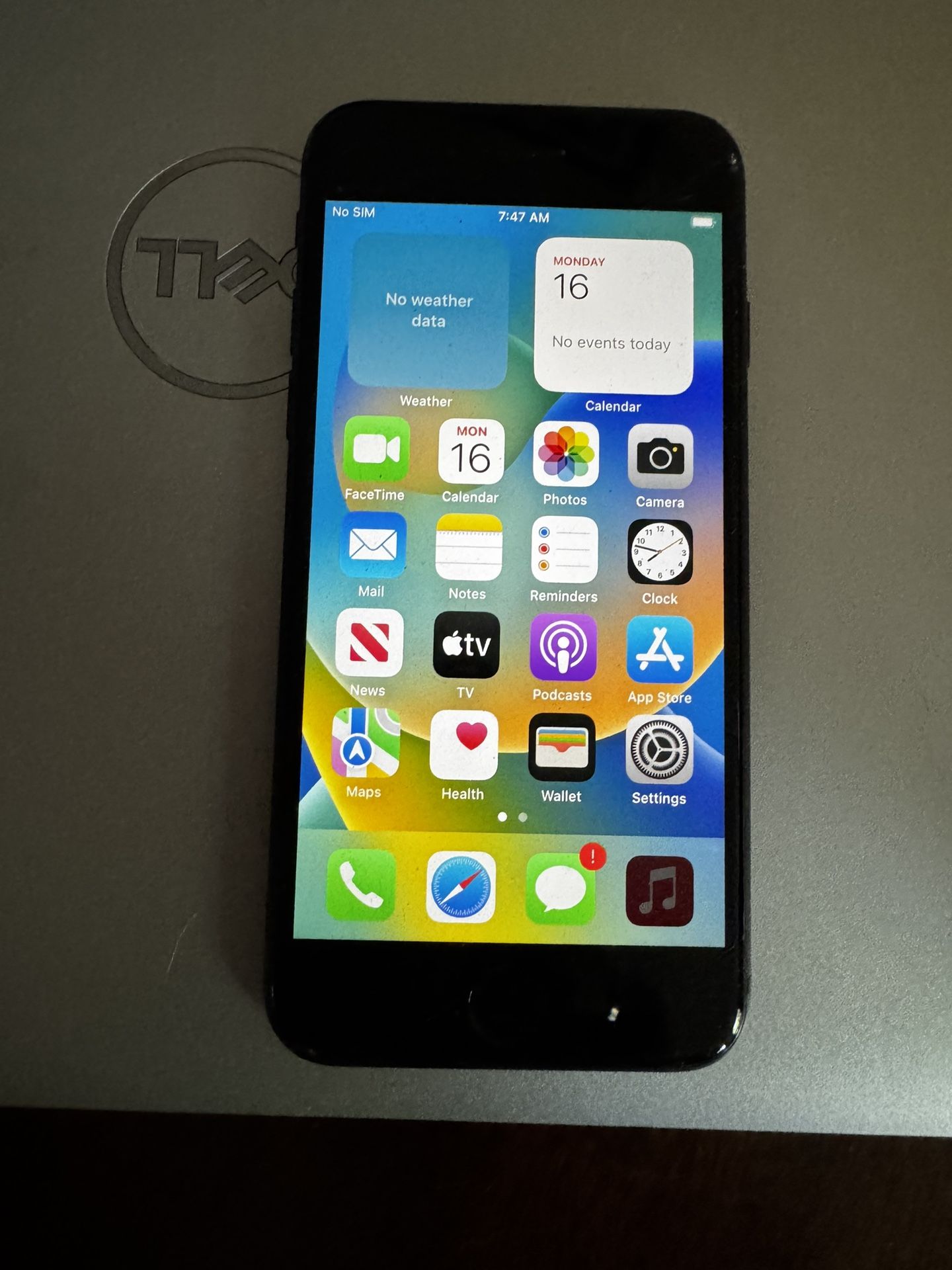 iPhone 8 (Unlocked) —-As Is