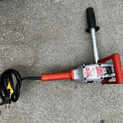 Milwaukee 7.5 Amp 1/2 Hole Hawg Drill 