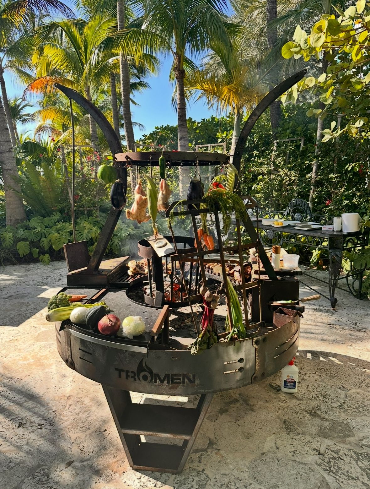 BBQ Grill Asado – $2,000 (Miami Beach)