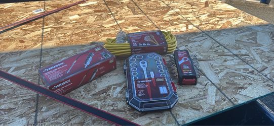 Husky Tool Bundle – 4 Items