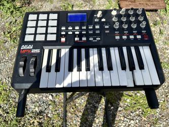 MPK25 USB/MIDI Performance Keyboard.