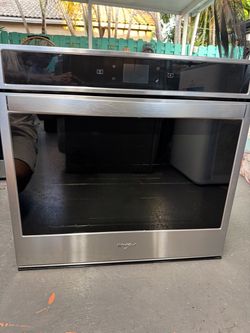Whirlpool 30” wall oven with air fry