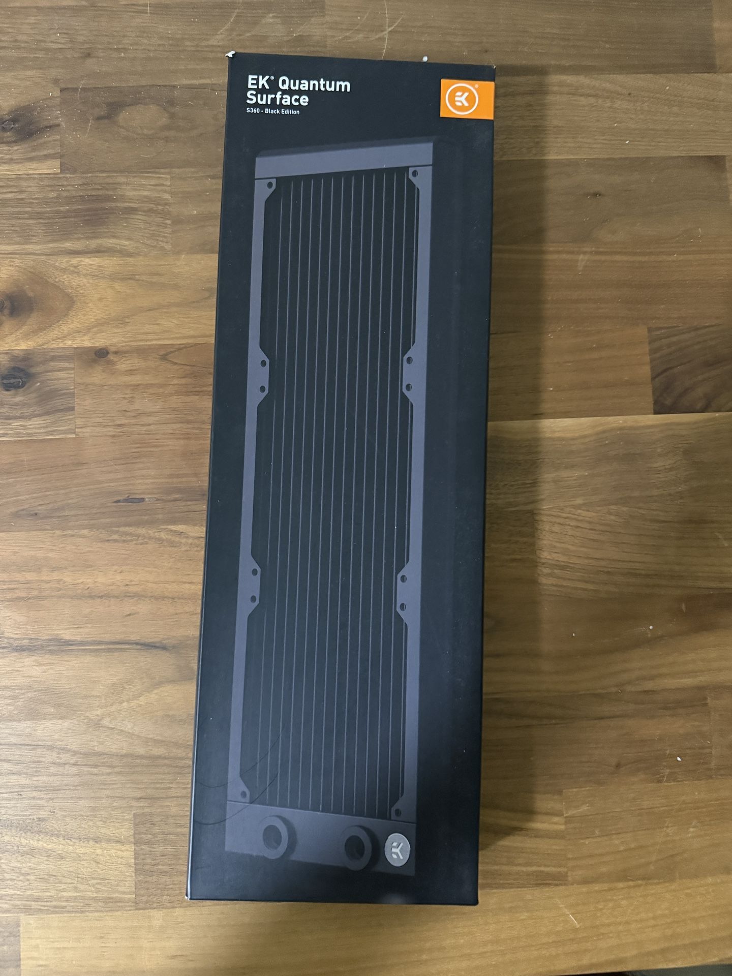 Ek Quantum surface S360 Black Watercooling Rad Open Box