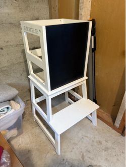 Toddler kitchen step stool
