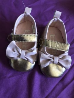 Baby’s shoes size 0-6m