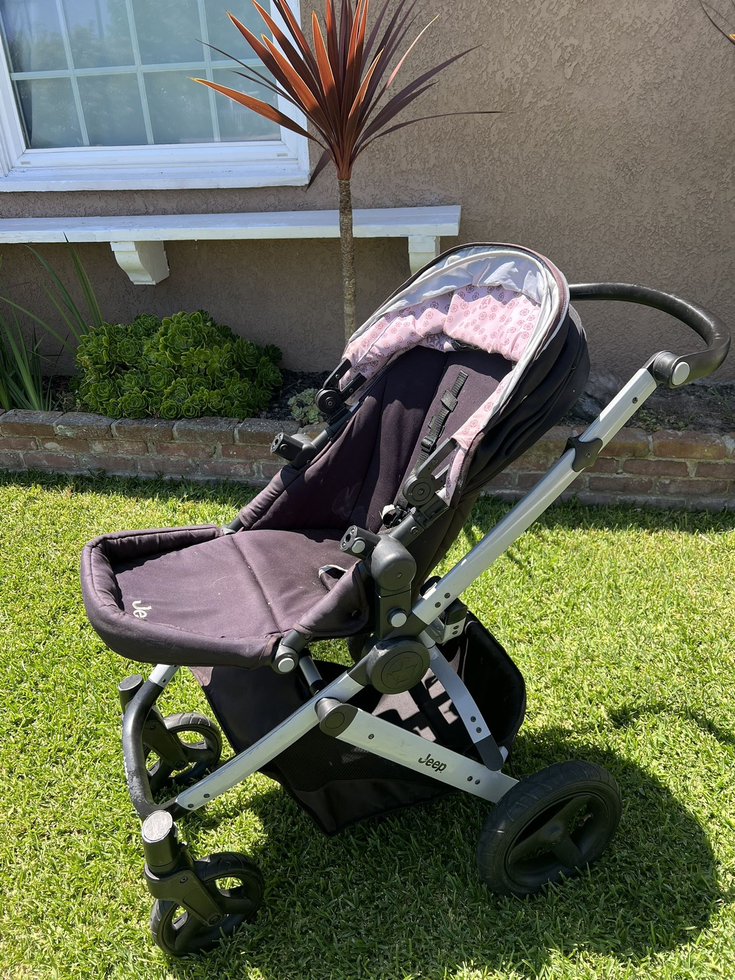 Jeep stroller