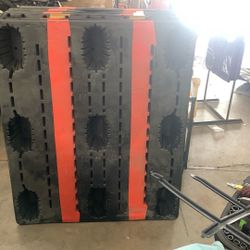Heavy Duty Plastic Pallets $5 Each