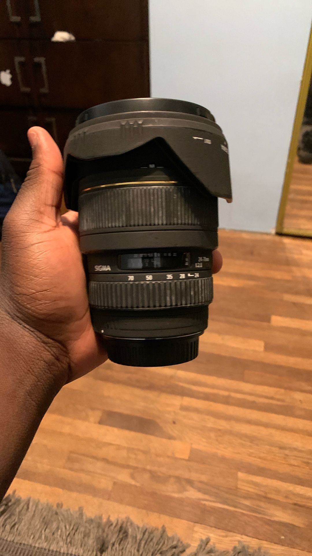 Sigma 24-70mm 1:2.8 EX DG MACRO