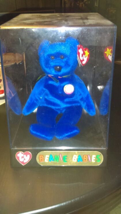 TY Beanie Baby Clubby Official Club Bear Retired With Box