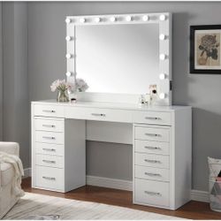 NEW VANITY NEW IN BOX ☎️ 1714586,2564