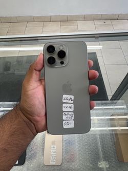 iPhone 16 Pro Max 256GB Factory Unlocked