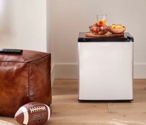 Cuisinart Compact Fridge