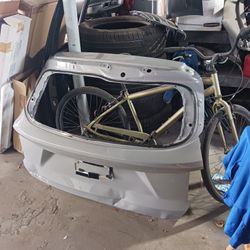 tailgate Kia Sorrento 2024 shell only