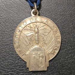 Medalla Instituto De La Habana-cuba