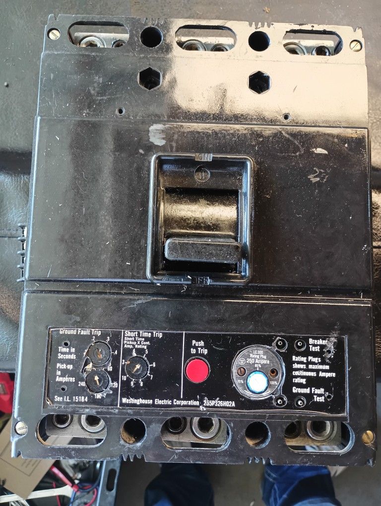 ⚡ Westinghouse 250 Amp 3-Pole Breake— Industrial Heavy Duty