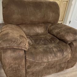 Brown Single Seat Recliner