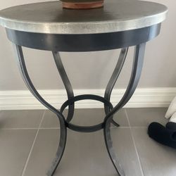 End Table (metal) 