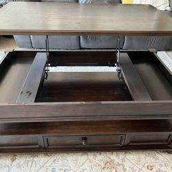 Solid Wood  furniture- lift top coffee table with storage