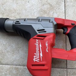 Milwaukee M18 FUEL 18V Lithium-Ion Brushless Cordless 1-9/16 in. SDS-Max Rotary Hammer (Tool-Only)