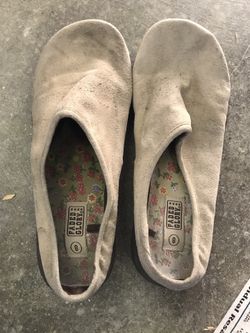 Ladies Lounging shoes