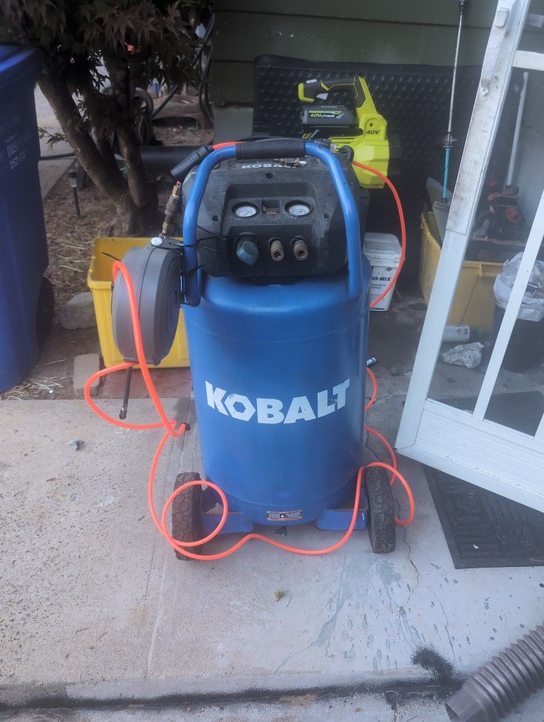 Kobalt 20gal Air Compressor